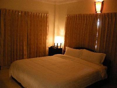 Trasak Pa-Em Hotel & Restaurant Phnom Penh Eksteriør bilde